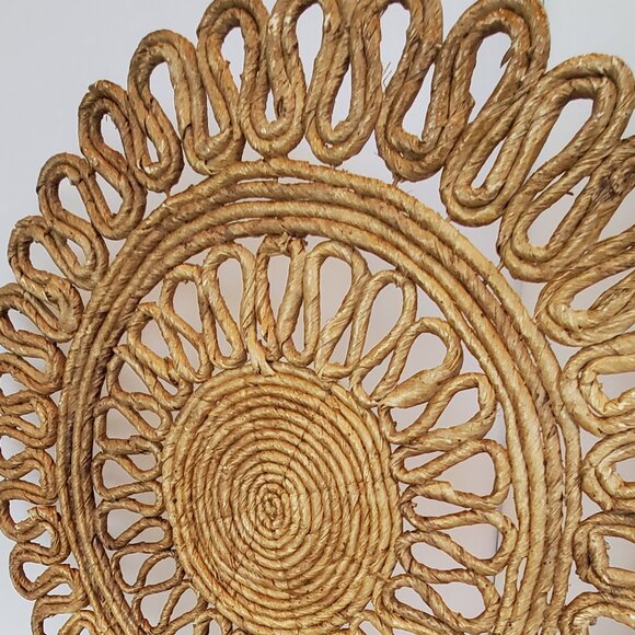 Placemats 12" Round - Set of 4 Natural Woven - Picture 4 of 7